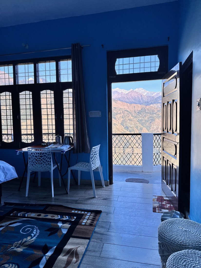 Himalayan and Valley View Balcony Room — Room 3 photo 7